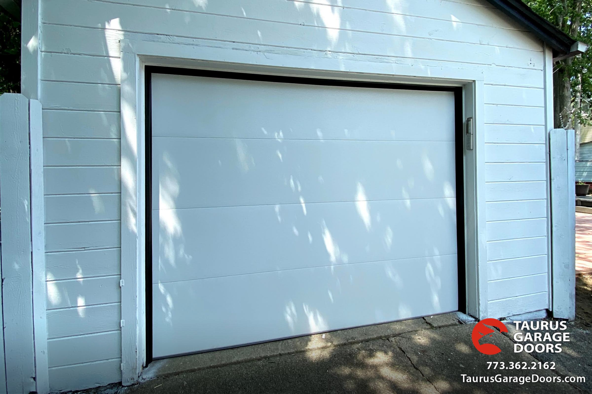 nsulated-steel-garage-door-flush-panel-in-white-color